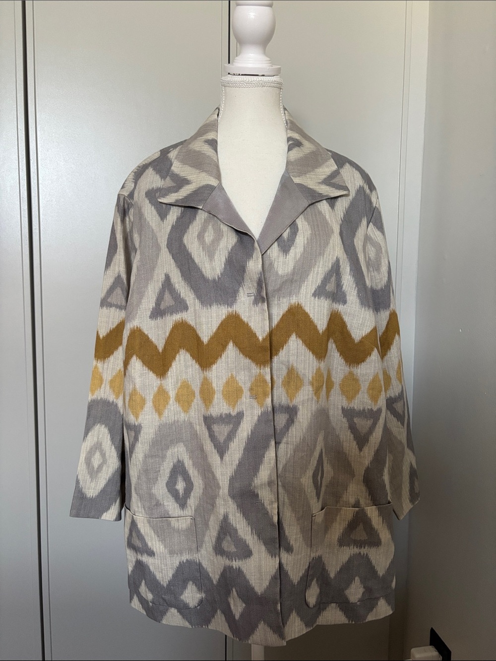Lafayette 148 New York Gray, Cream & Mustard Geometric Linen Jacket